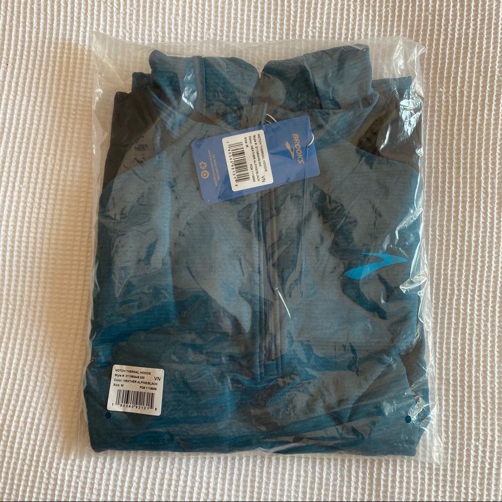 NWT Notch Thermal Hoodie
